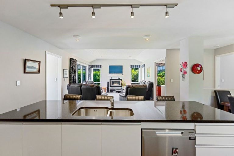 Photo of property in 23 Petrel Close, Paraparaumu Beach, Paraparaumu, 5032