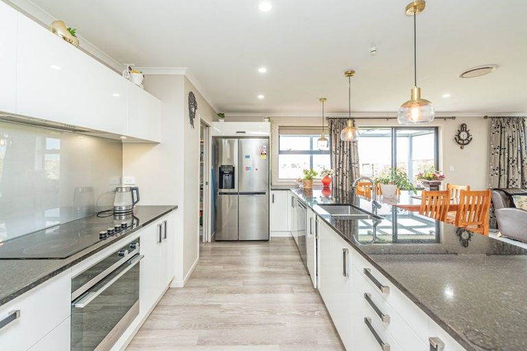 Photo of property in 39 Magnolia Crescent, Tawhero, Whanganui, 4501