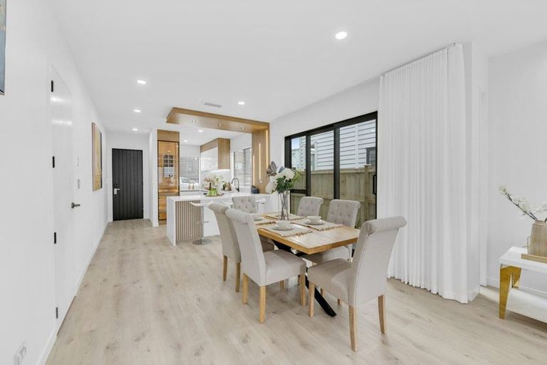Photo of property in 4 Sagitta Drive, Flat Bush, Auckland, 2019