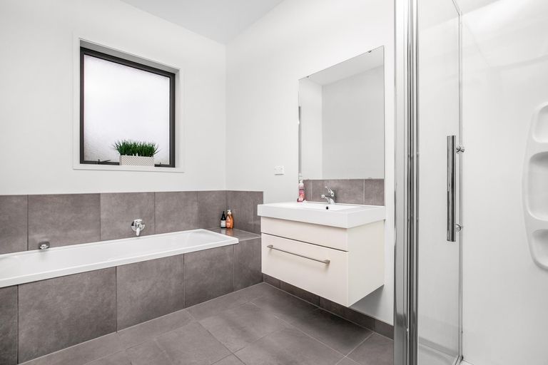 Photo of property in 317 Glenbrook Road, Kingseat, Pukekohe, 2679