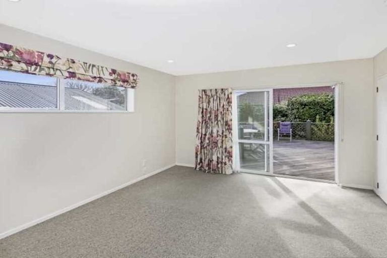 Photo of property in 147 Waimairi Road, Ilam, Christchurch, 8041