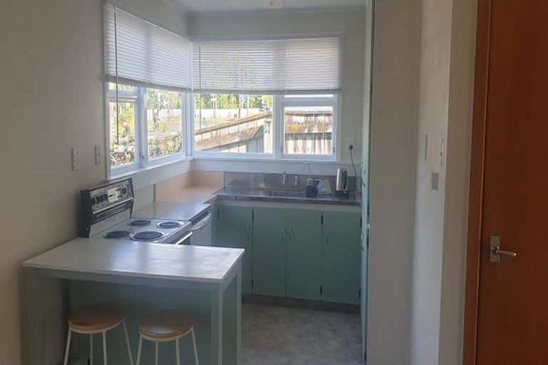 Photo of property in 188a Brooklands Road, Vogeltown, New Plymouth, 4310