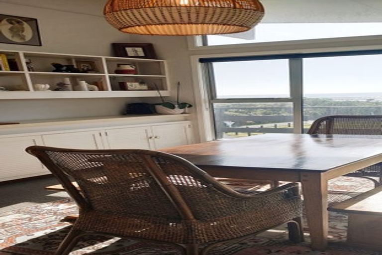 Photo of property in 25 Domain Terrace, Karoro, Greymouth, 7805