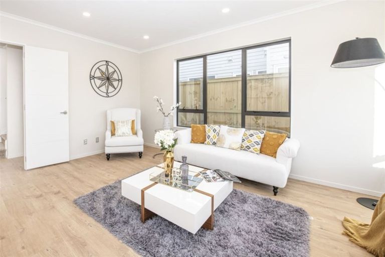Photo of property in 54 Tir Conaill Avenue, Flat Bush, Auckland, 2019