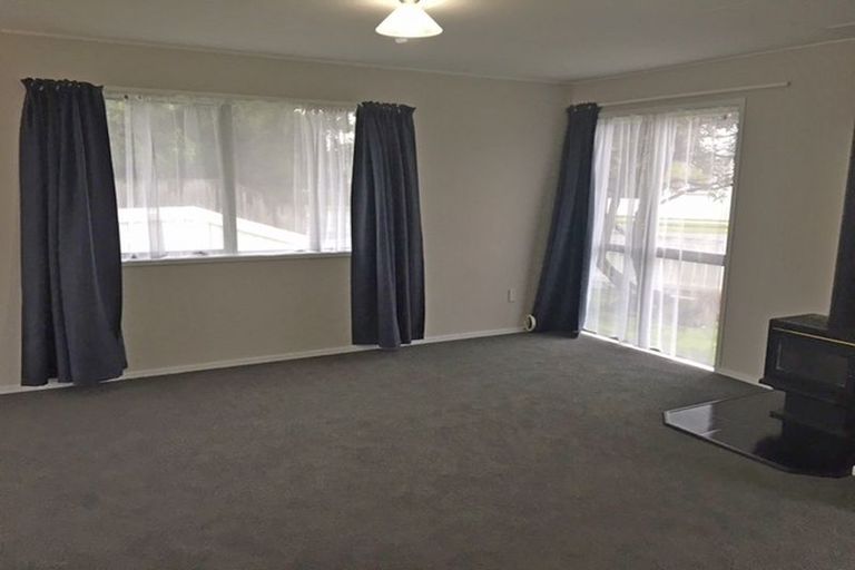 Photo of property in 41 Taylor Street, Carterton, 5713