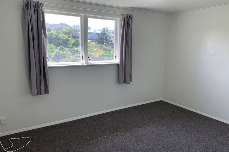 Photo of property in 148-152 Champion Street, Cannons Creek, Porirua, 5024