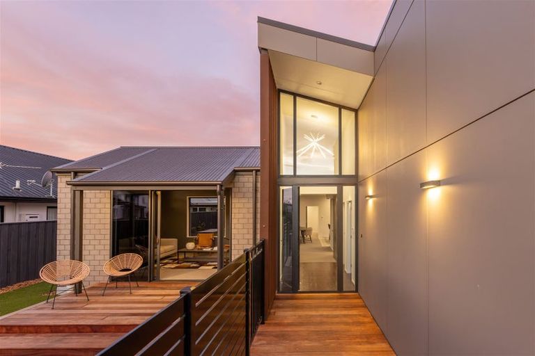 Photo of property in 3 Picadilly Avenue, Casebrook, Christchurch, 8051