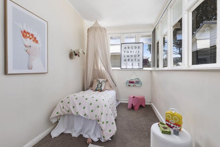 Photo of property in 224 The Parade, Island Bay, Wellington, 6023