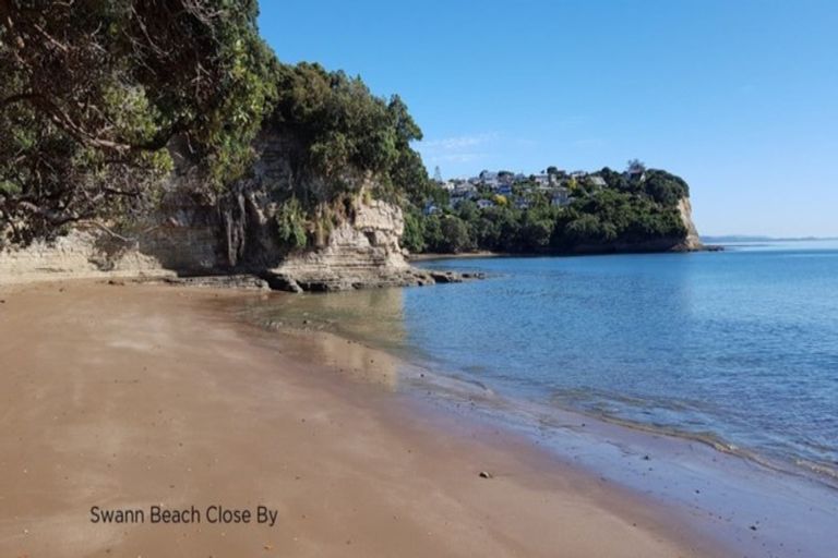 Photo of property in 5 Hurdlow Place, Manly, Whangaparaoa, 0930