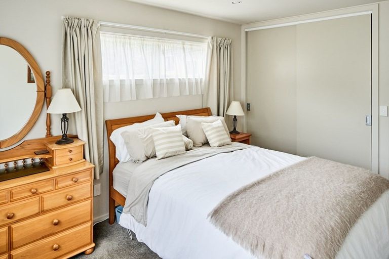 Photo of property in 9 Duncan Street, Tawa, Wellington, 5028