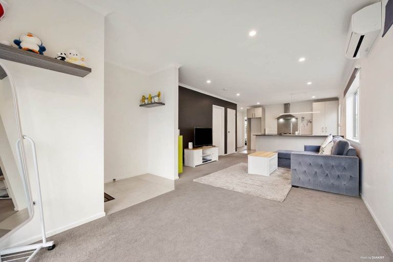 Photo of property in 93 Kuaka Drive, Takanini, 2112