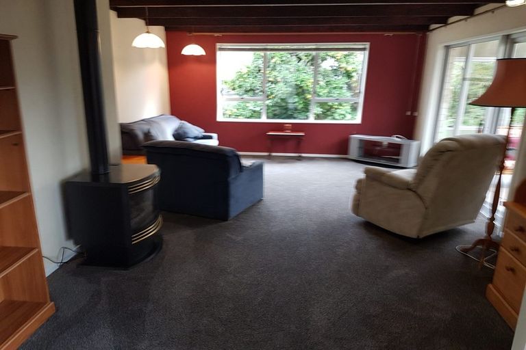 Photo of property in 3/340 Devon Street West, New Plymouth, 4310