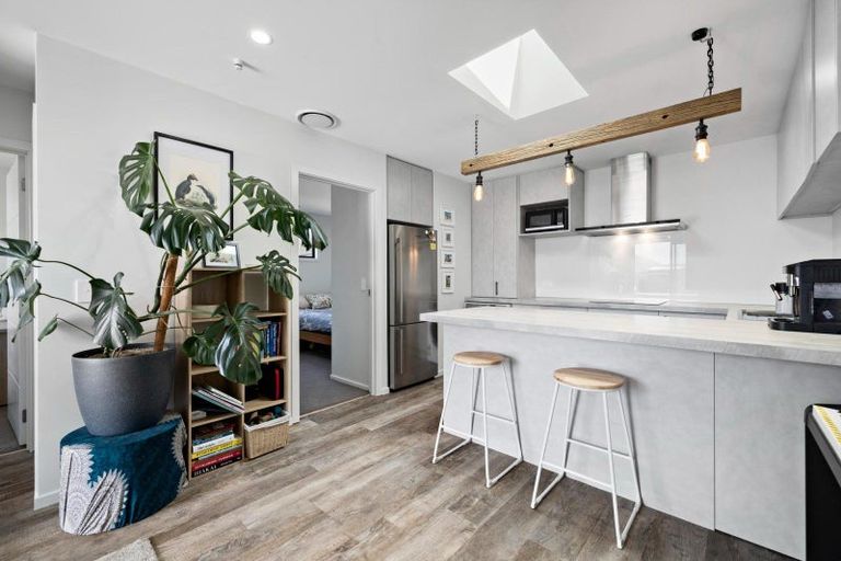 Photo of property in 2 Mulbury Way, Lower Shotover, Queenstown, 9304