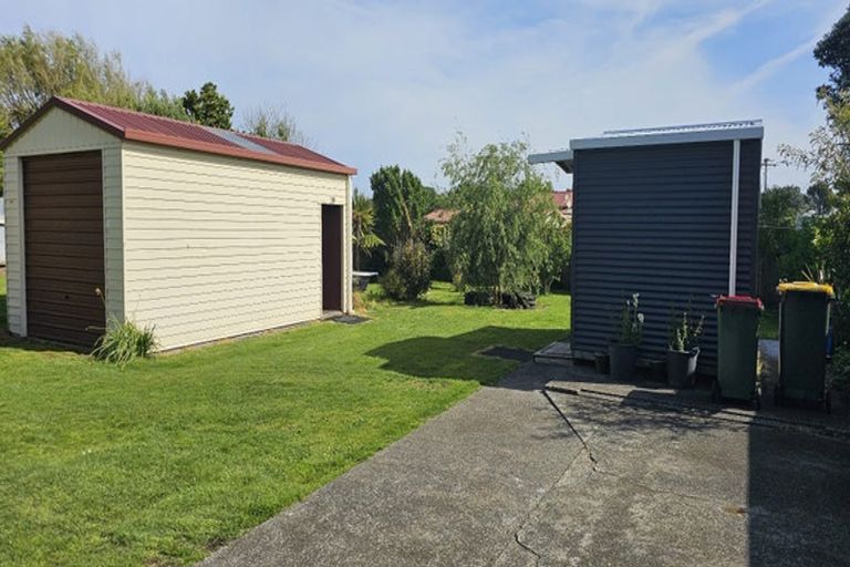 Photo of property in 169 Egmont Street, Patea, 4520