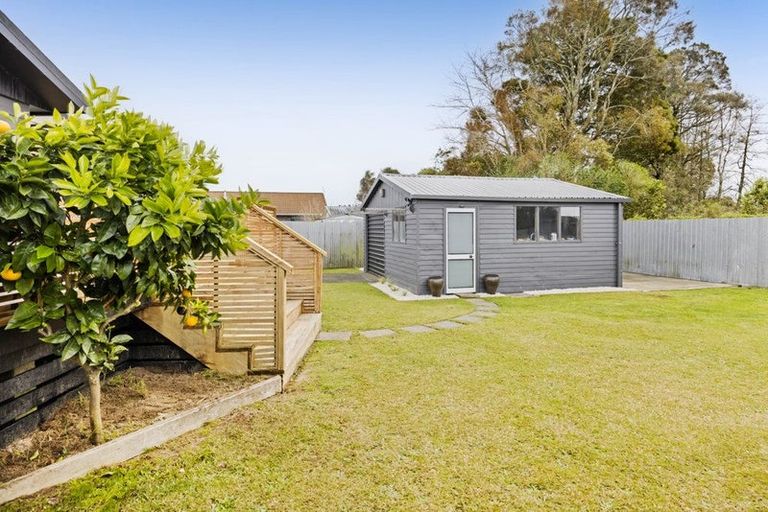 Photo of property in 34 Kowhai Street, Inglewood, 4330
