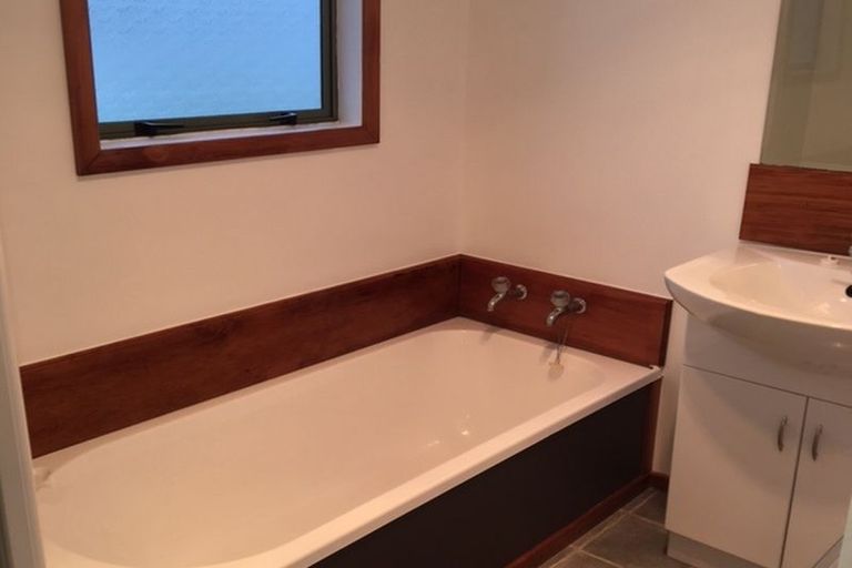 Photo of property in 41 Taylor Street, Carterton, 5713