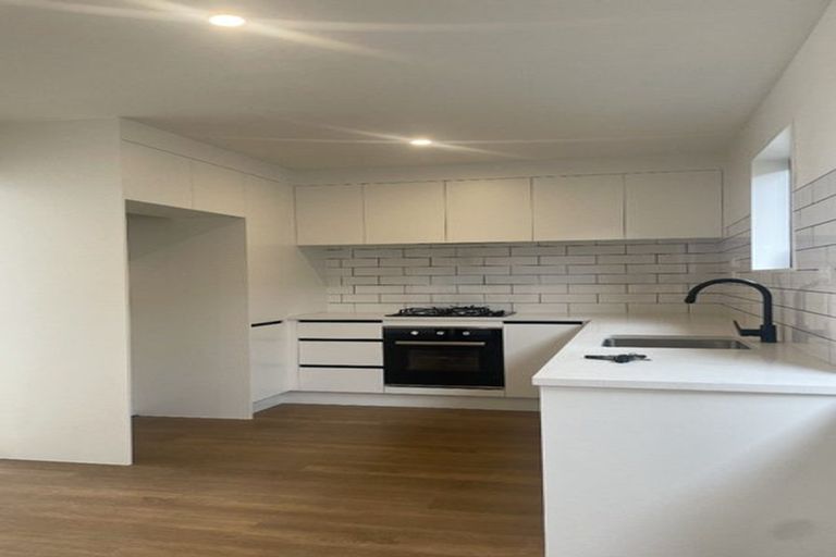 Photo of property in 514c Swanson Road, Ranui, Auckland, 0612
