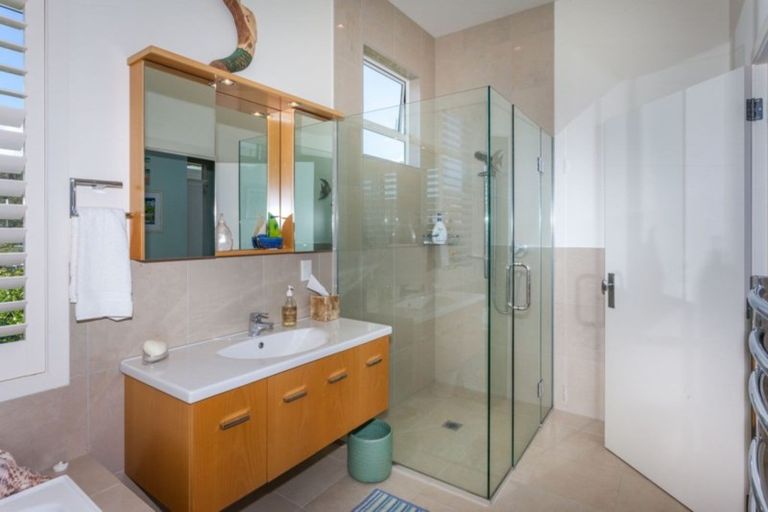 Photo of property in 69 Grange Road, Hahei, Whitianga, 3591