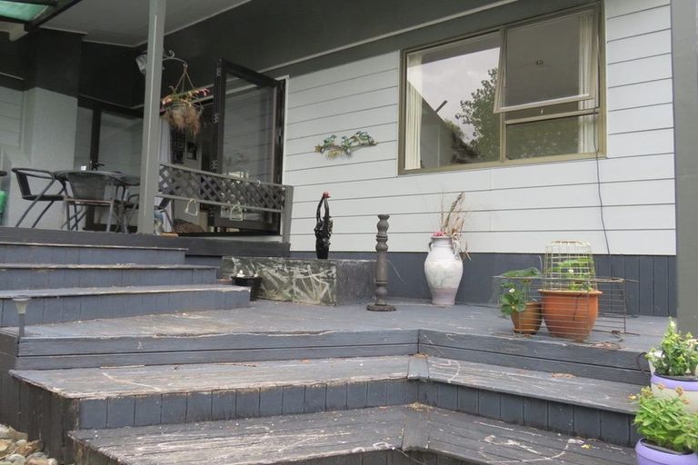 Photo of property in 244 Tinopai Road, Matakohe, 0593