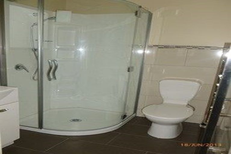 Photo of property in 30 Kinloch Place, Papakowhai, Porirua, 5024