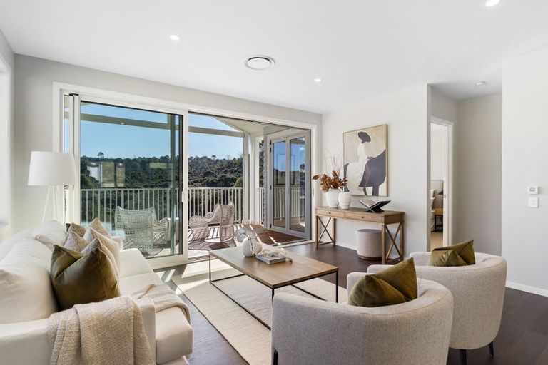 Photo of property in 204 Landmark Terrace, Orewa, 0931