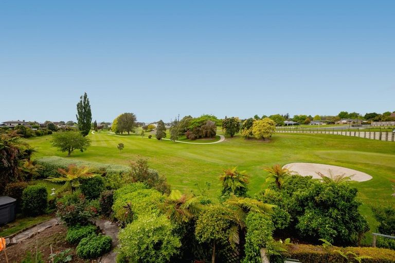 Photo of property in 44 Links View Drive, Omokoroa, 3114