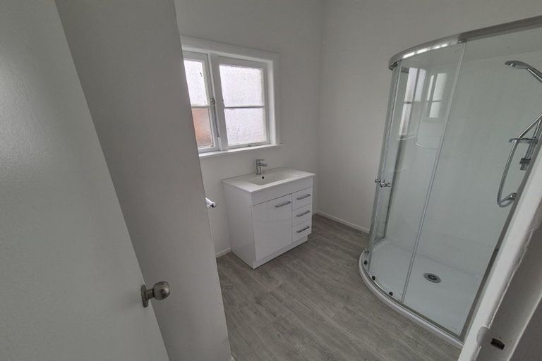 Photo of property in 1/43 Vine Street, Mangere East, Auckland, 2024