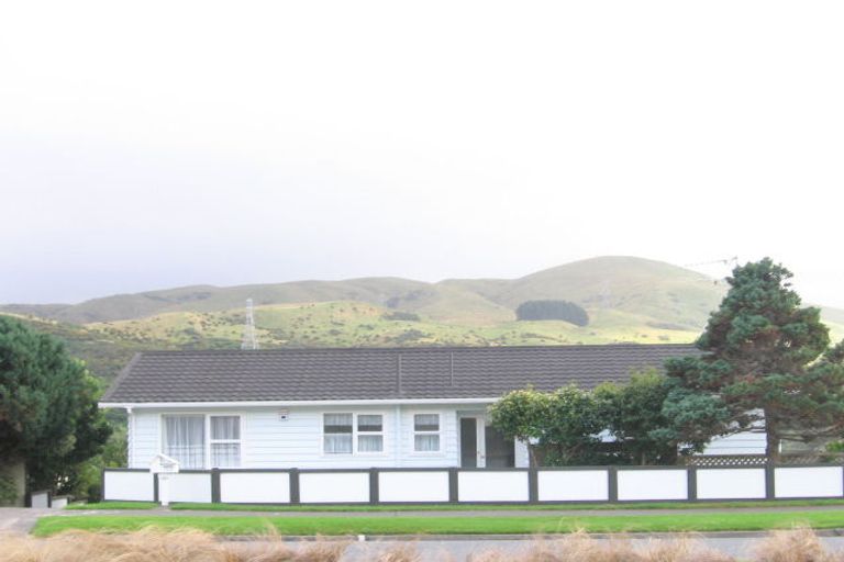 Photo of property in 135 Major Drive, Kelson, Lower Hutt, 5010