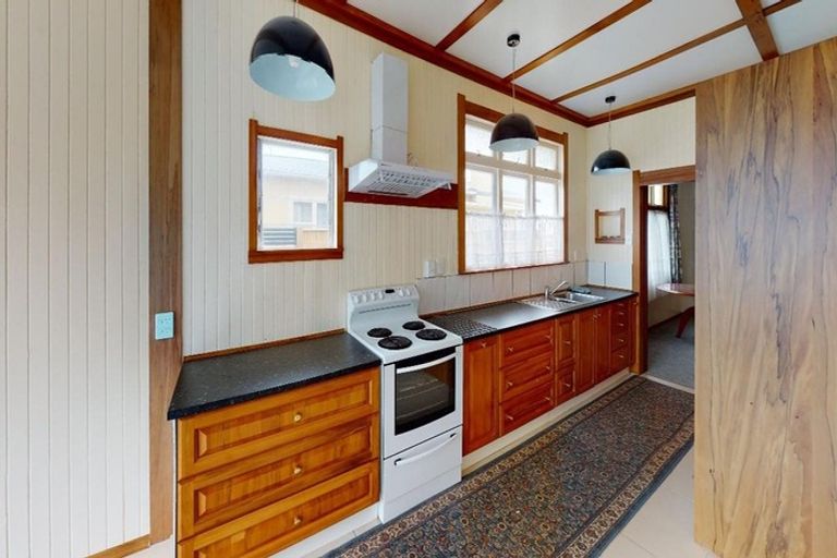 Photo of property in 4 Westbourne Terrace, Castlecliff, Whanganui, 4501