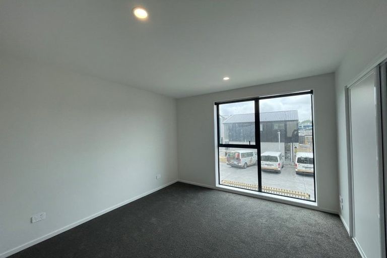 Photo of property in 3/327 Lincoln Road, Addington, Christchurch, 8024