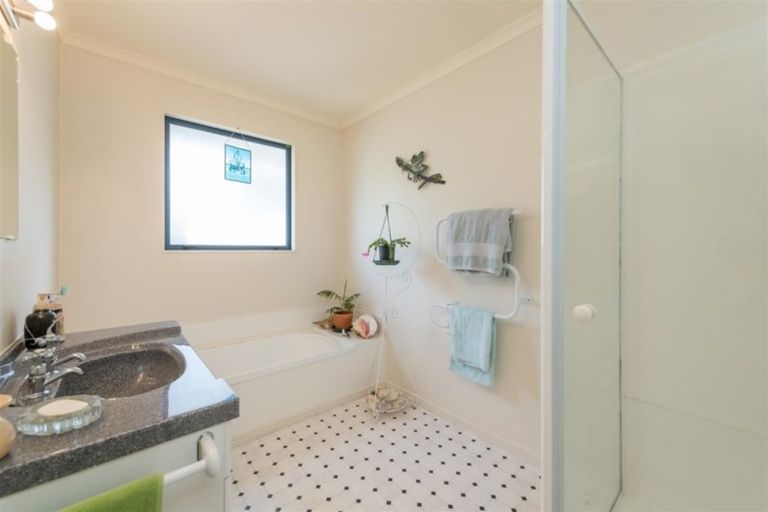 Photo of property in 38 Malthouse Crescent, Brightwater, 7022