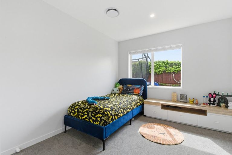 Photo of property in 2 Aranui Drive, Papamoa Beach, Papamoa, 3118