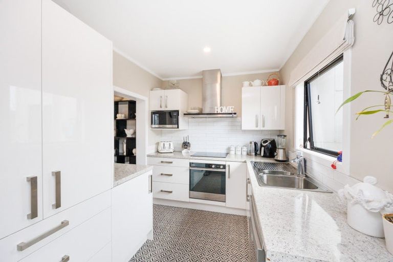 Photo of property in 55 Edinburgh Terrace, Foxton Beach, Foxton, 4815