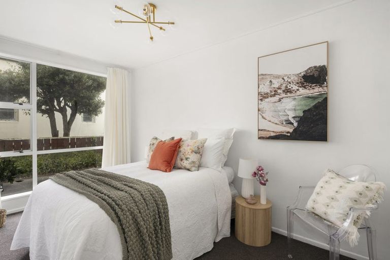 Photo of property in 4/72 Freyberg Street, Lyall Bay, Wellington, 6022