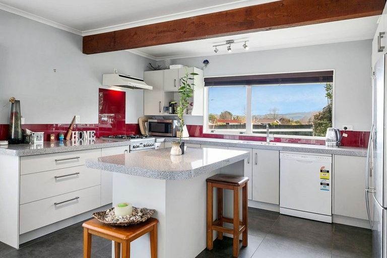 Photo of property in 2/27 Tobin Place, Richmond Heights, Taupo, 3330