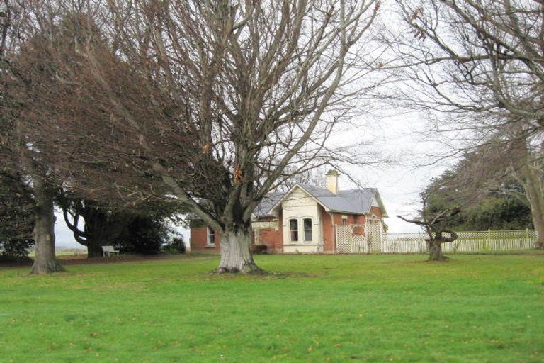 Photo of property in 76 Turner Street, Edendale, 9825