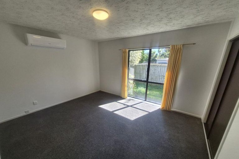 Photo of property in 2/16b Ward Street, Addington, Christchurch, 8024