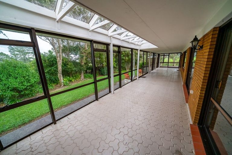 Photo of property in 248 Red Hills Road, Massey, Henderson, 0782