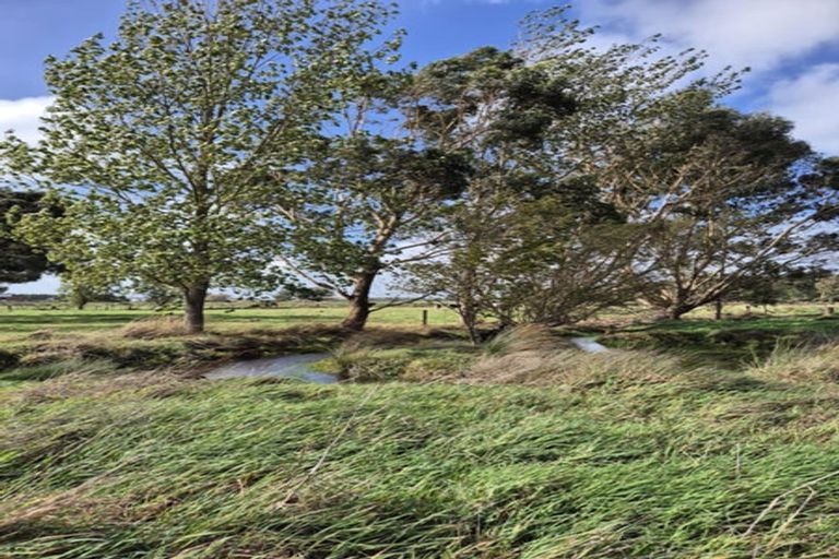 Photo of property in 50b Painua Road, Hokio Beach, Levin, 5571