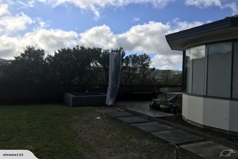 Photo of property in 19 Claverton Grove, Churton Park, Wellington, 6037