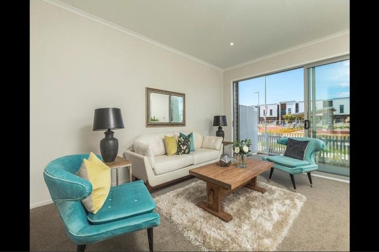 Photo of property in 1 Rangihina Road, Hobsonville, Auckland, 0616