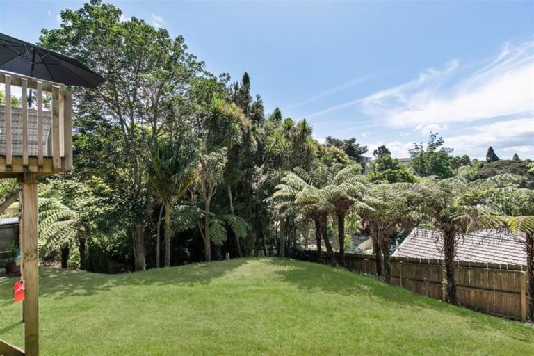 Photo of property in 4/145 Mokoia Road, Birkenhead, Auckland, 0626