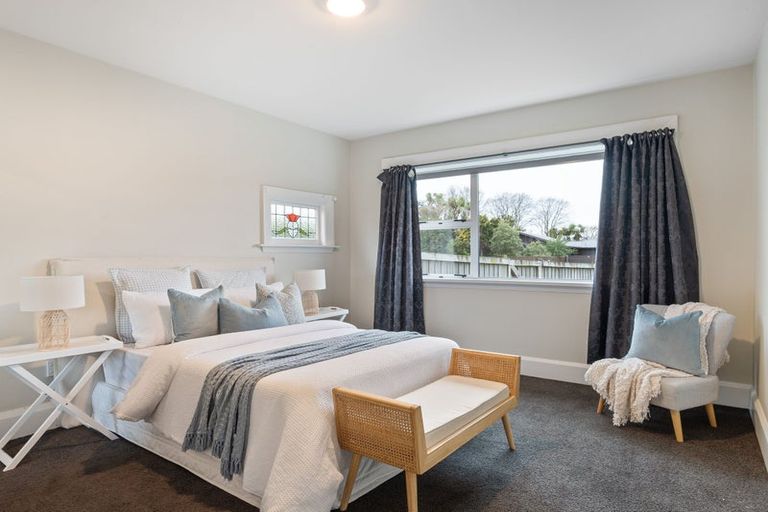 Photo of property in 17 Ensors Road, Opawa, Christchurch, 8023