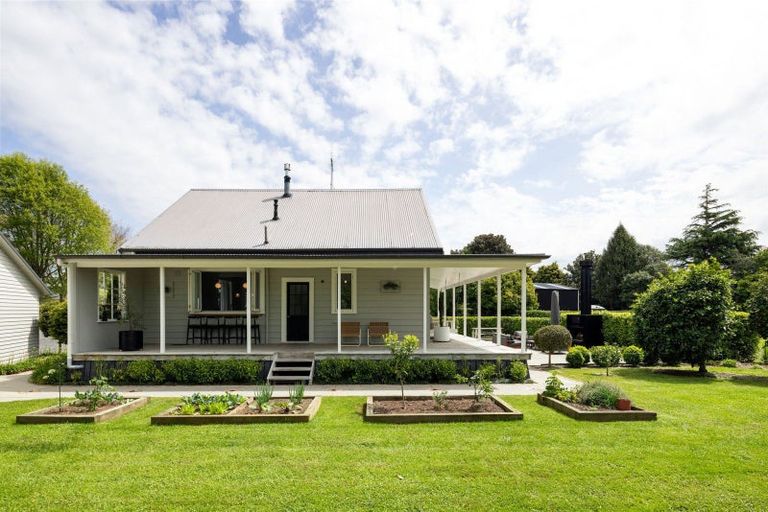 Photo of property in 105 Hoeka Road, Matangi, Hamilton, 3284