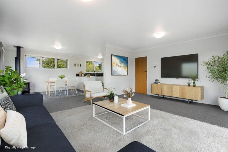 Photo of property in 19 Binnie Road, Katikati, 3129