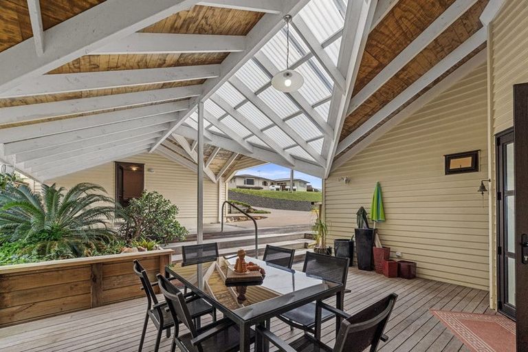 Photo of property in 83 Harbour View Road, Omokoroa, 3114