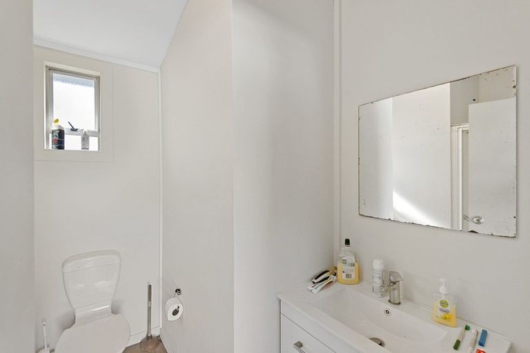 Photo of property in 52 Suva Street, Upper Riccarton, Christchurch, 8041