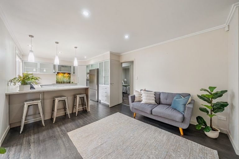 Photo of property in 65 Plateau Road, Te Marua, Upper Hutt, 5018