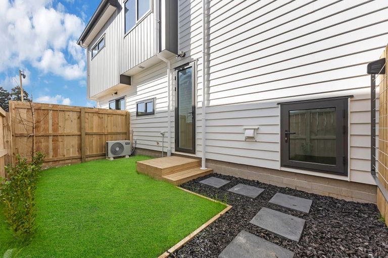 Photo of property in 26d Cape Road, Mangere, Auckland, 2022