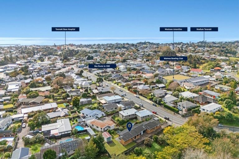 Photo of property in 2/38 Waimea Street, Westown, New Plymouth, 4310